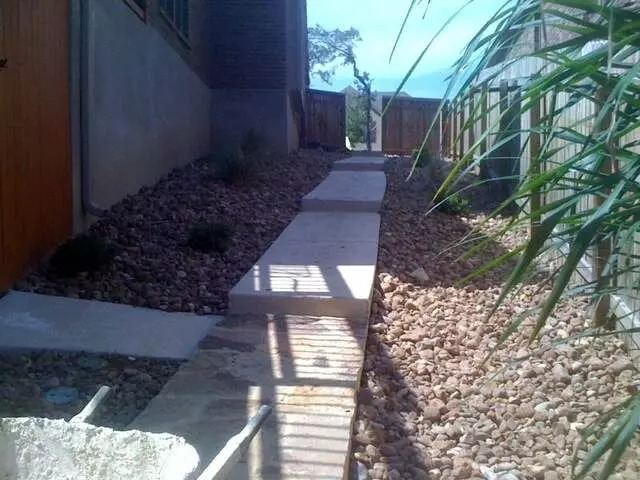 Appealing Curb Designs