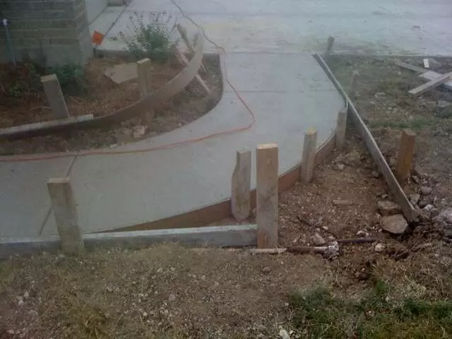 Appealing Curb Designs