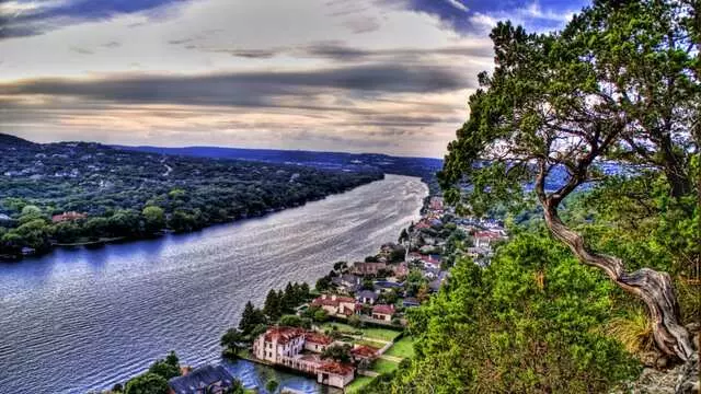 Andrew Ware - Moreland Properties