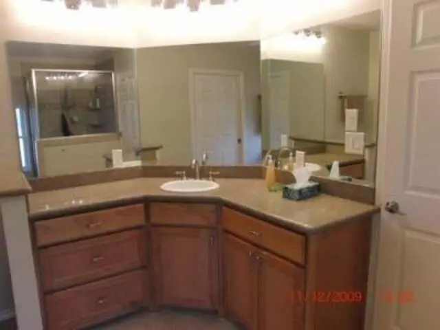 Amistad Homes