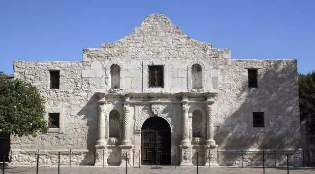 Associa Hill Country