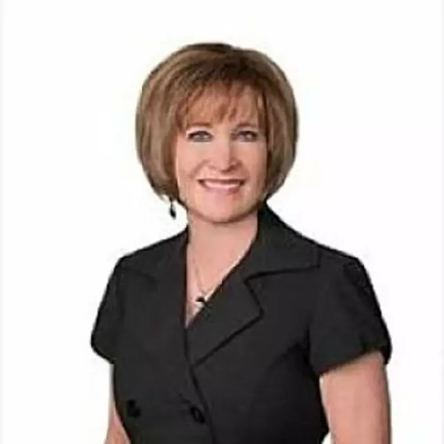Leeann Renfrow - Healthmarkets Agency