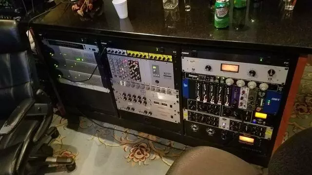 512 Studios