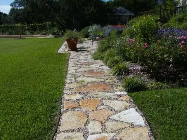 A Touch O’ Green Landscapes LLC.