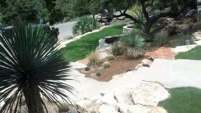 A Touch O’ Green Landscapes LLC.