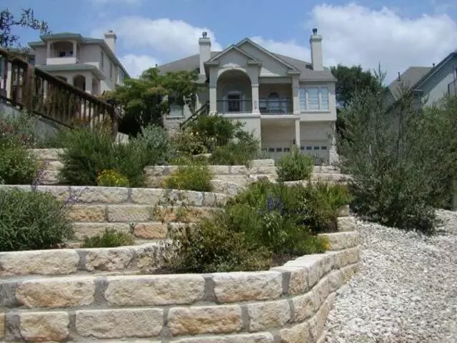 A Touch O’ Green Landscapes LLC.
