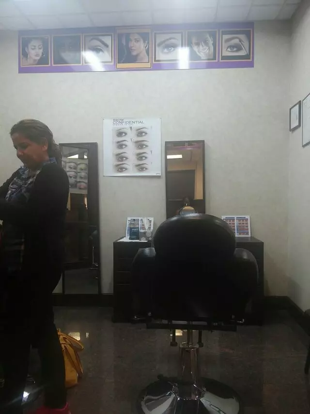 Austin Browz Threading