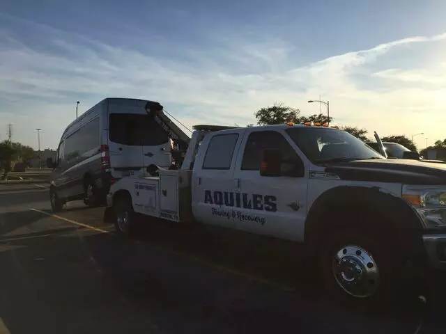 Aquiles Towing & Recovery