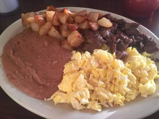 Vazquez Restaurant