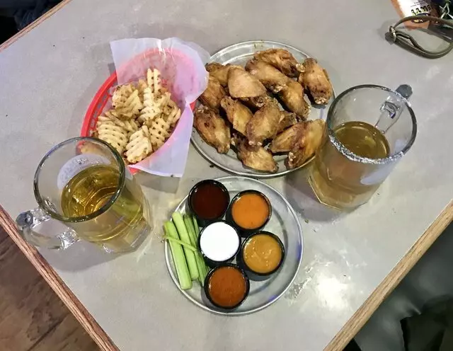 Pluckers Wing Bar - South Lamar