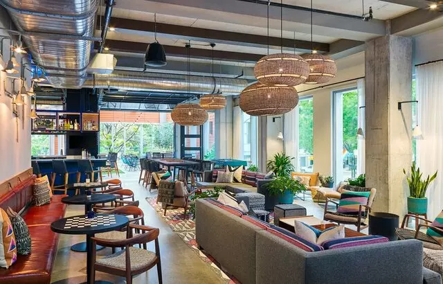 Aloft Austin Downtown