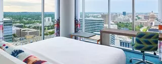 Aloft Austin Downtown