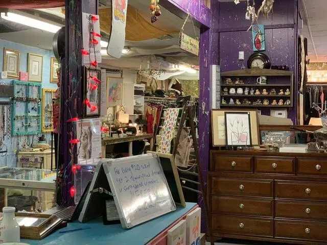 Austin Pets Alive! Thrift at Oltorf