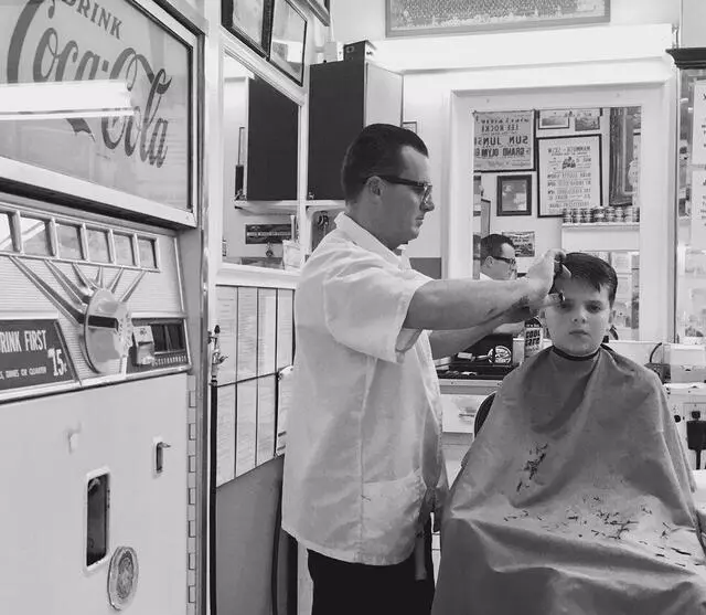 Avenue Barbershop