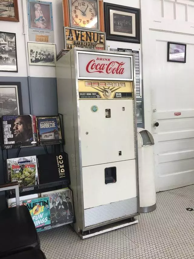 Avenue Barbershop