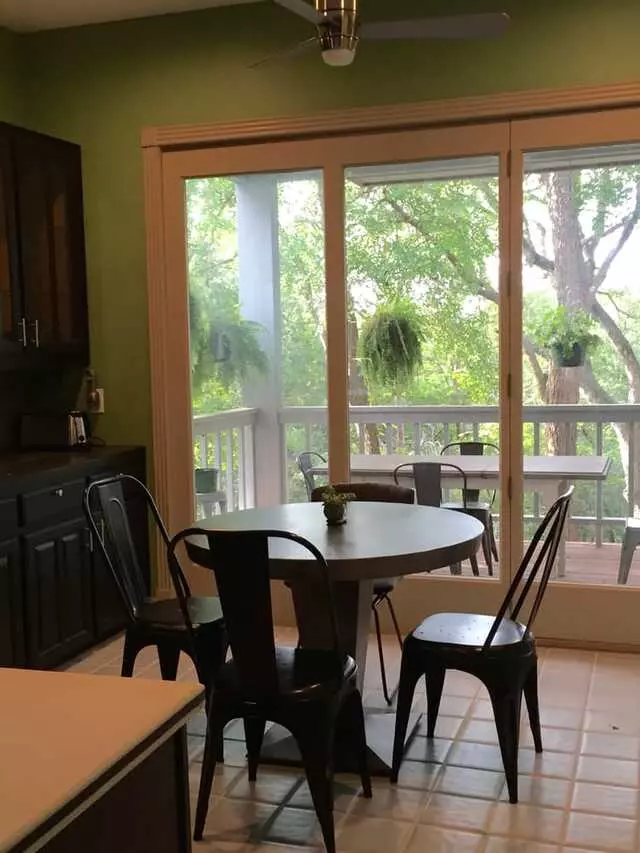 Austin Eco Retreat at Onion Creek