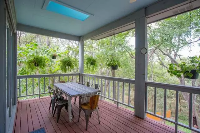 Austin Eco Retreat at Onion Creek