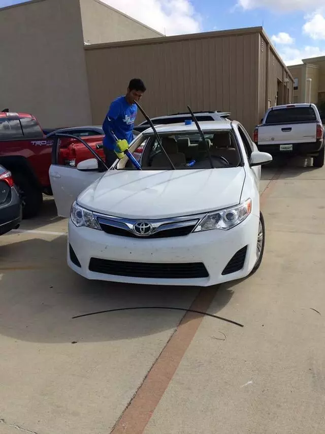 Aztek Auto Glass