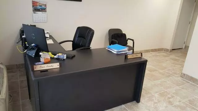 Aztek Auto Glass