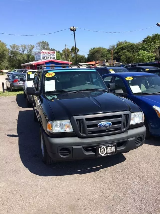 Aztek Auto Glass