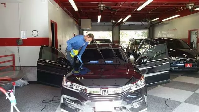 Aztek Auto Glass