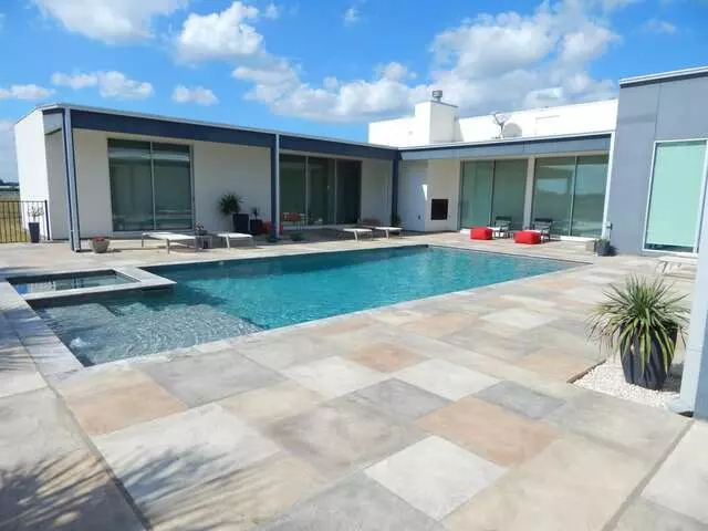 Allied Outdoor Solutions
