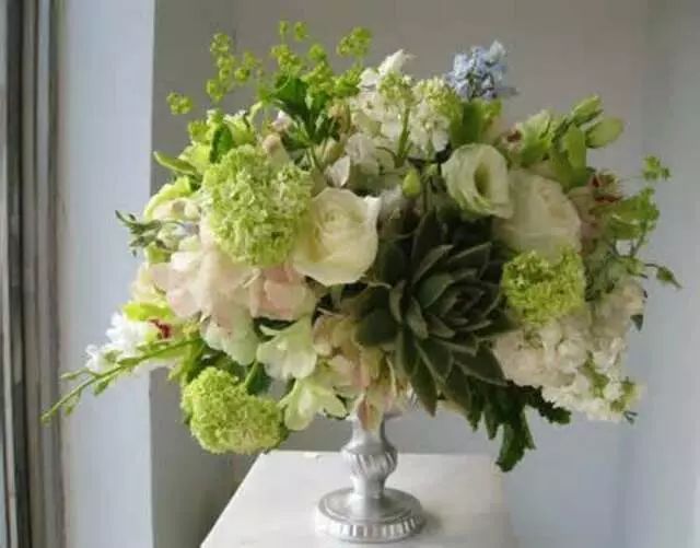 Ali Bleu Flowers