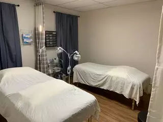 Lake Creek Acupuncture & Wellness
