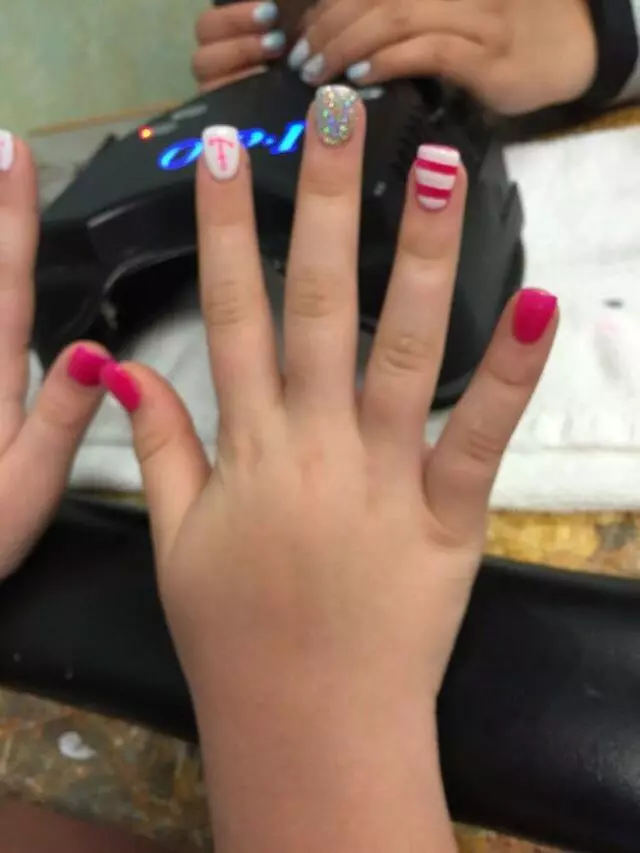 Alpha Nails