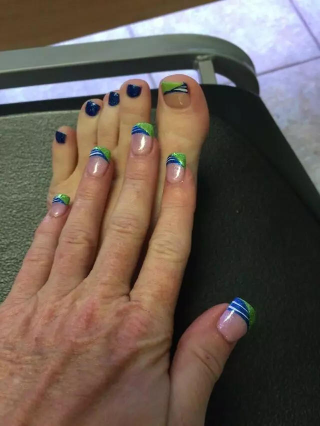 Alpha Nails