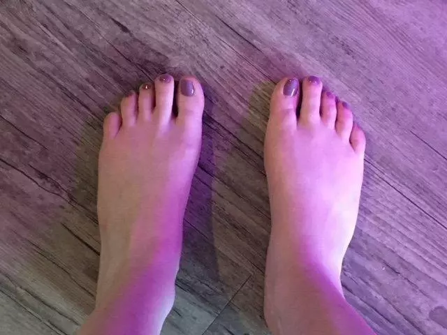 Alpha Nails