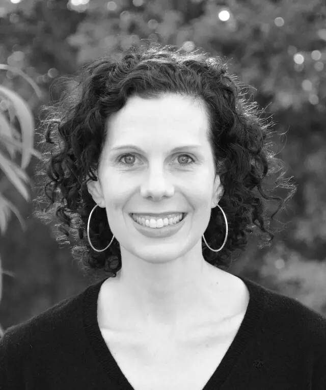 Amy Broline Sims - Roots Real Estate