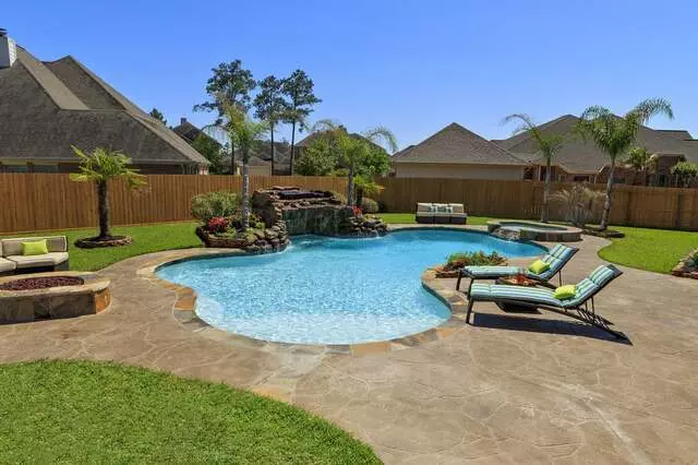 Anthony & Sylvan Pools