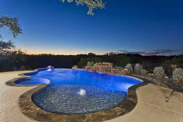 Anthony & Sylvan Pools