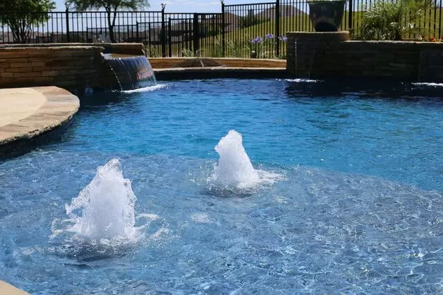 Anthony & Sylvan Pools