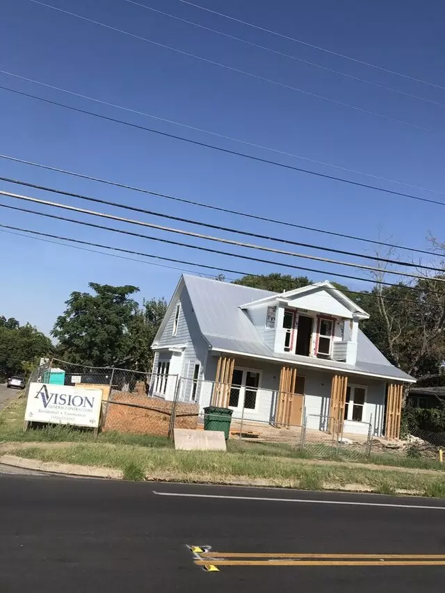 Areli Roofing