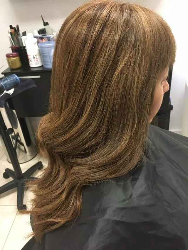 Amp Salon Studio 116