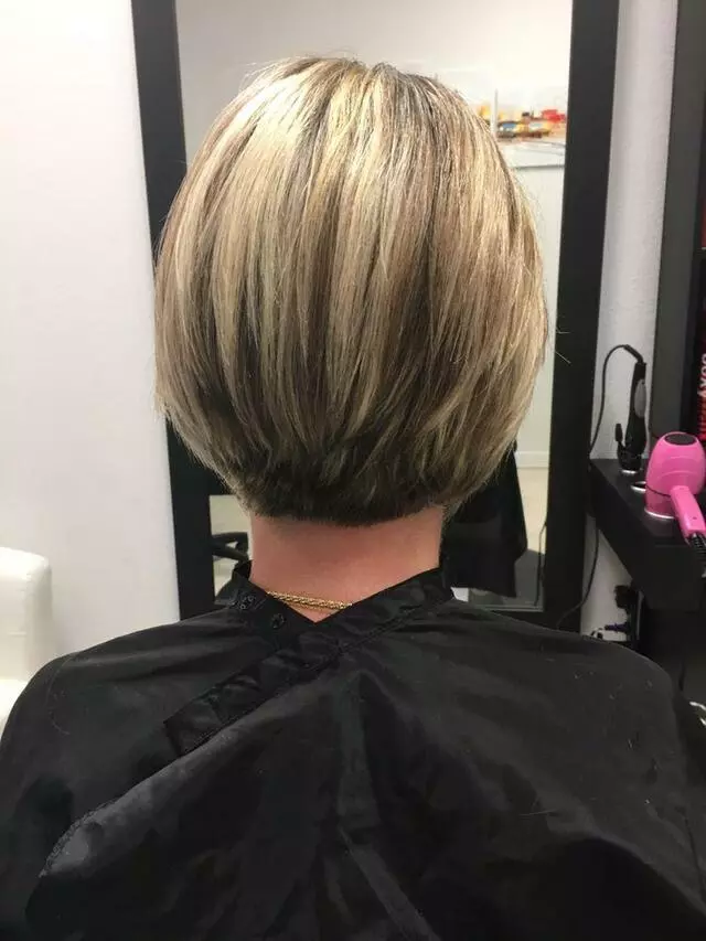 Amp Salon Studio 116