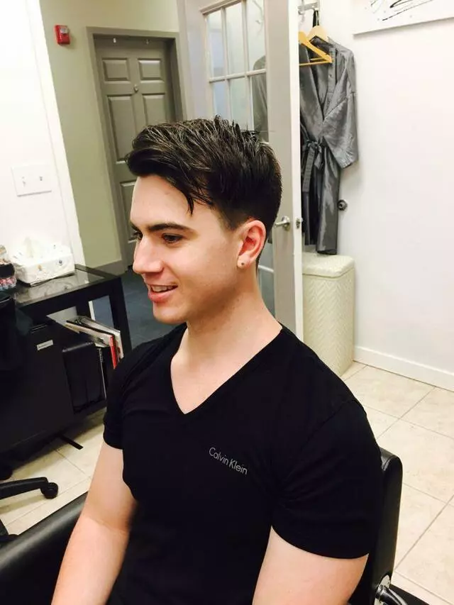 Amp Salon Studio 116