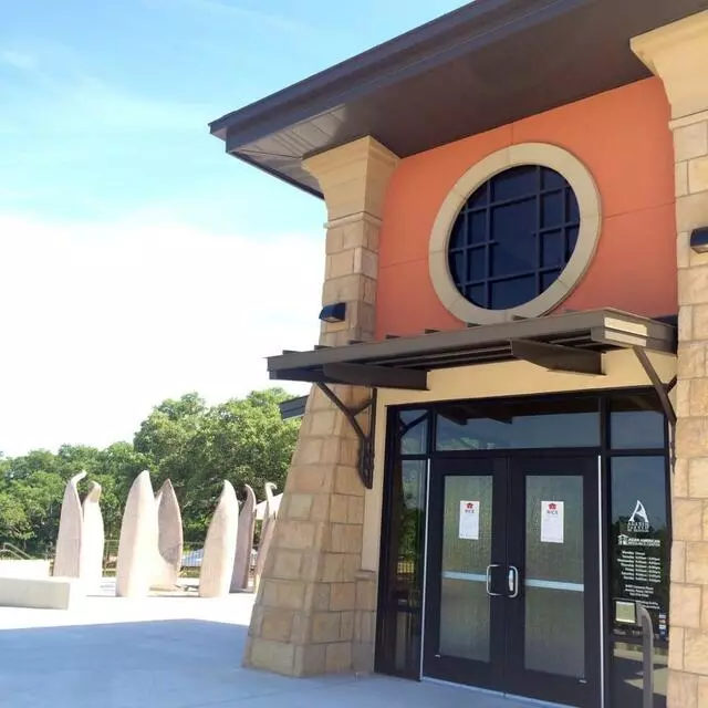 Asian American Resource Center