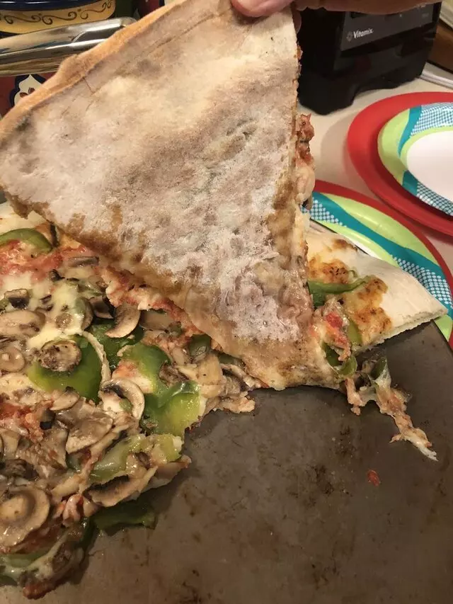 3 Train Pizzeria