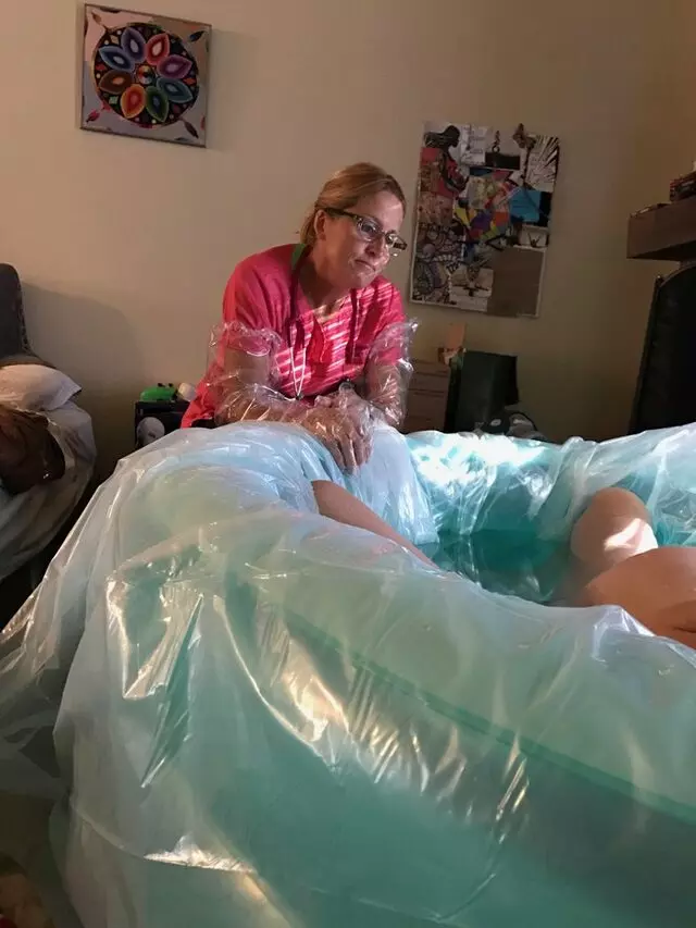 Austin Midwife 2 U