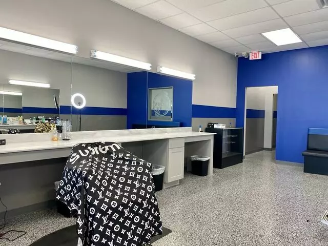 Rob’s Barbershop
