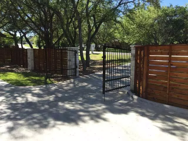 Austin Quality Fence Staining