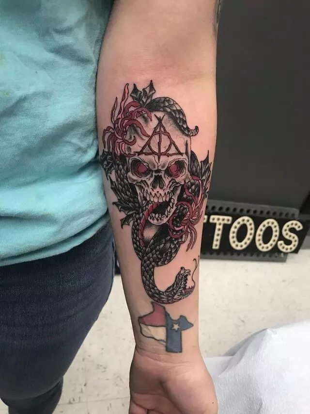 Atomic Tattoo & Body Piercing