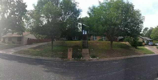 Austin Yard Builder Masonry Contractor