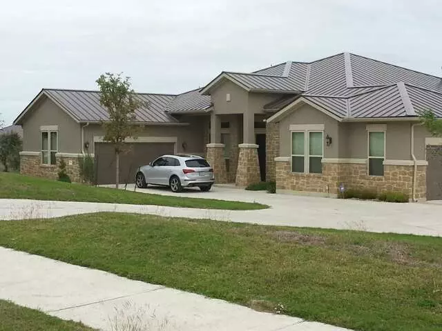 Action Roofing & Construction
