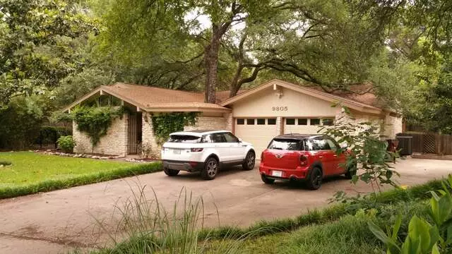 Action Roofing & Construction