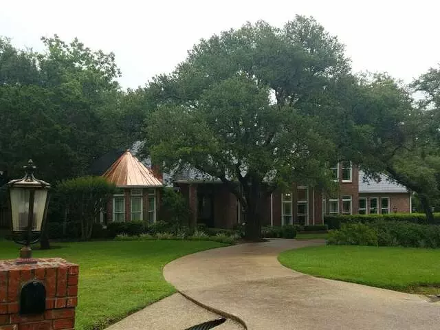 Action Roofing & Construction