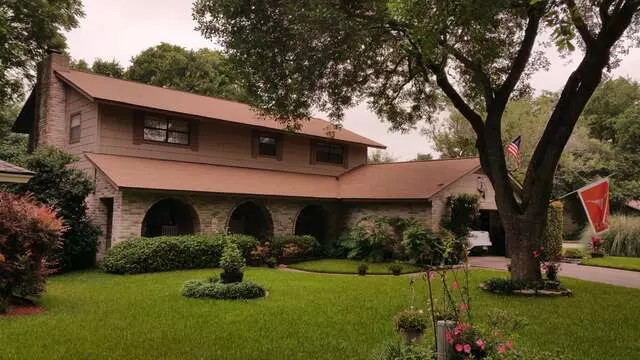 Action Roofing & Construction